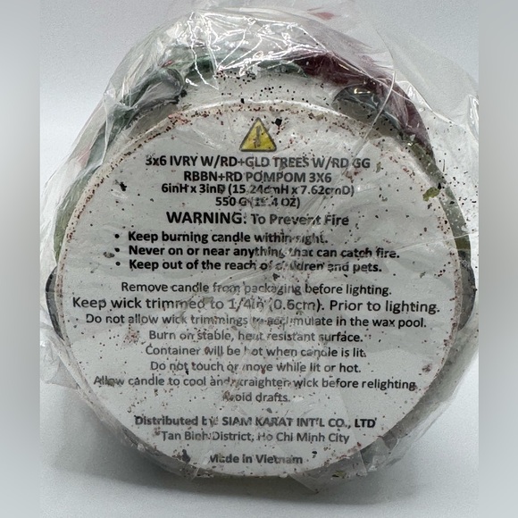 Holiday Christmas Pillar Candle - Picture 3 of 4